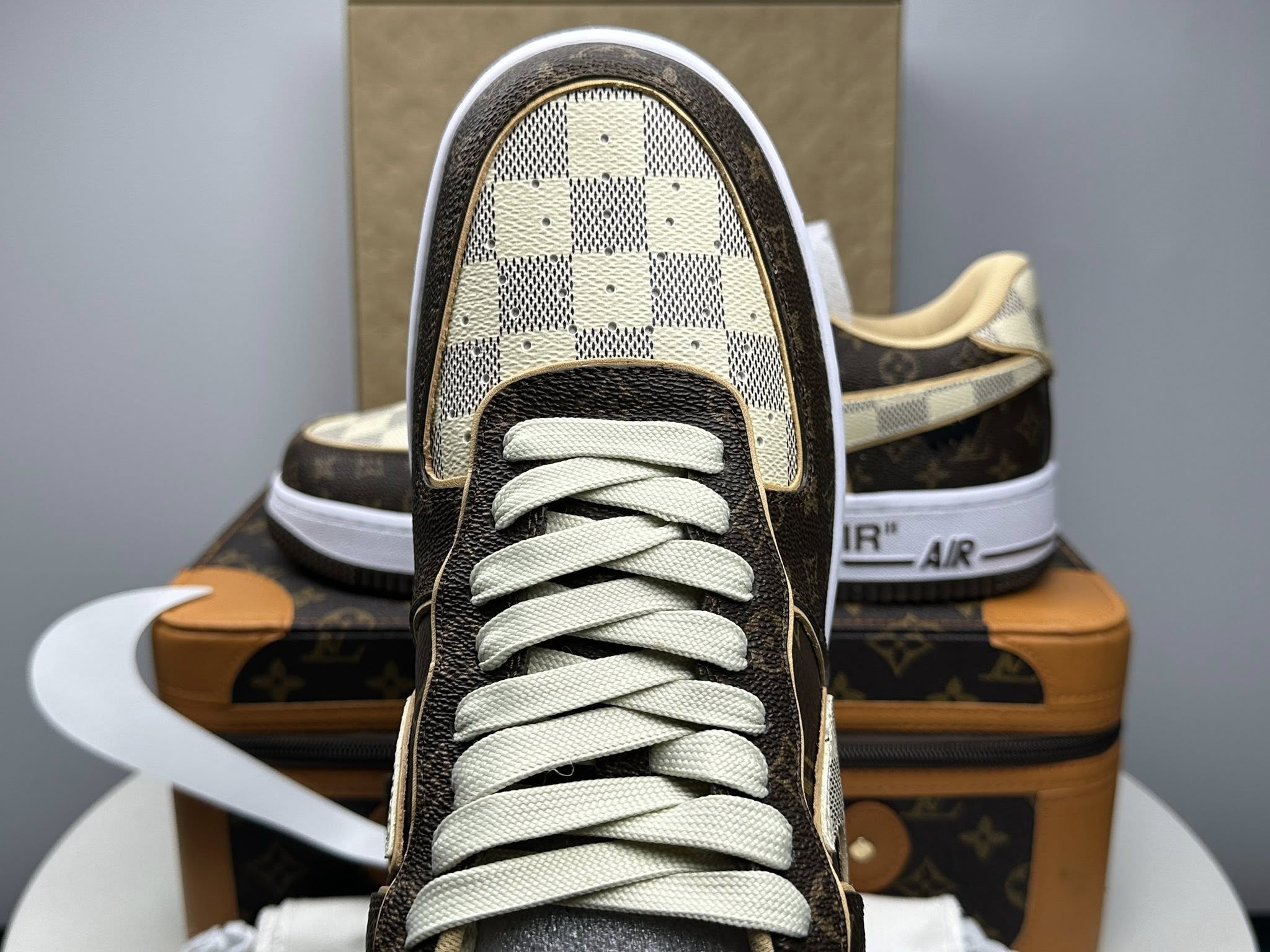 l_V x AF1 Low 'Monogram Brown Damier Azur