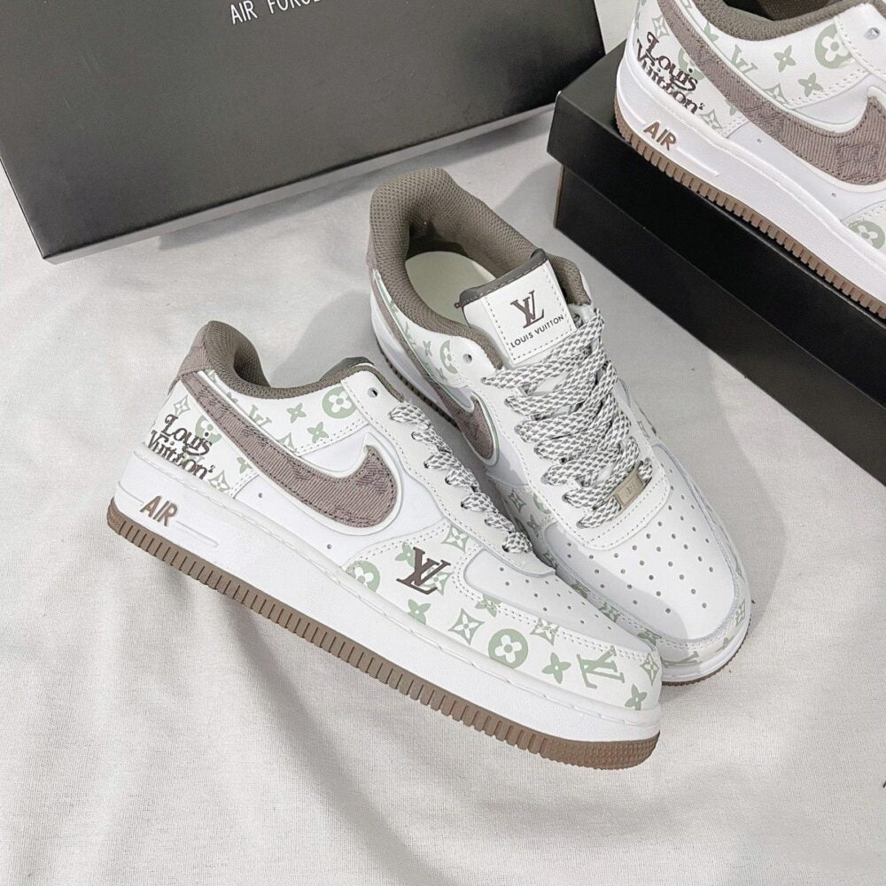 l_V x AF1 White Mocha Monogram (Custom)