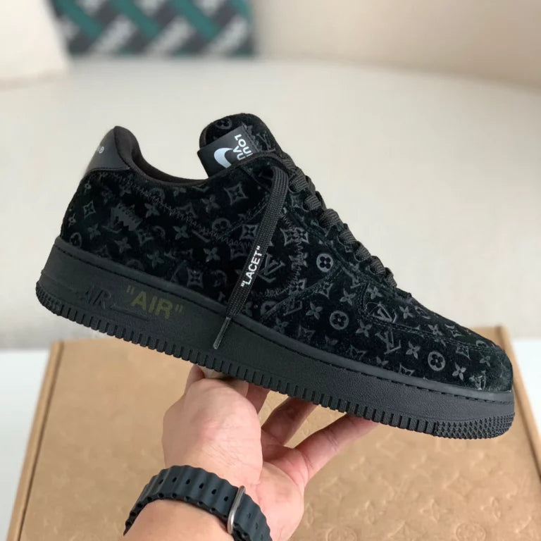 l_V x AF1 Low Triple Black