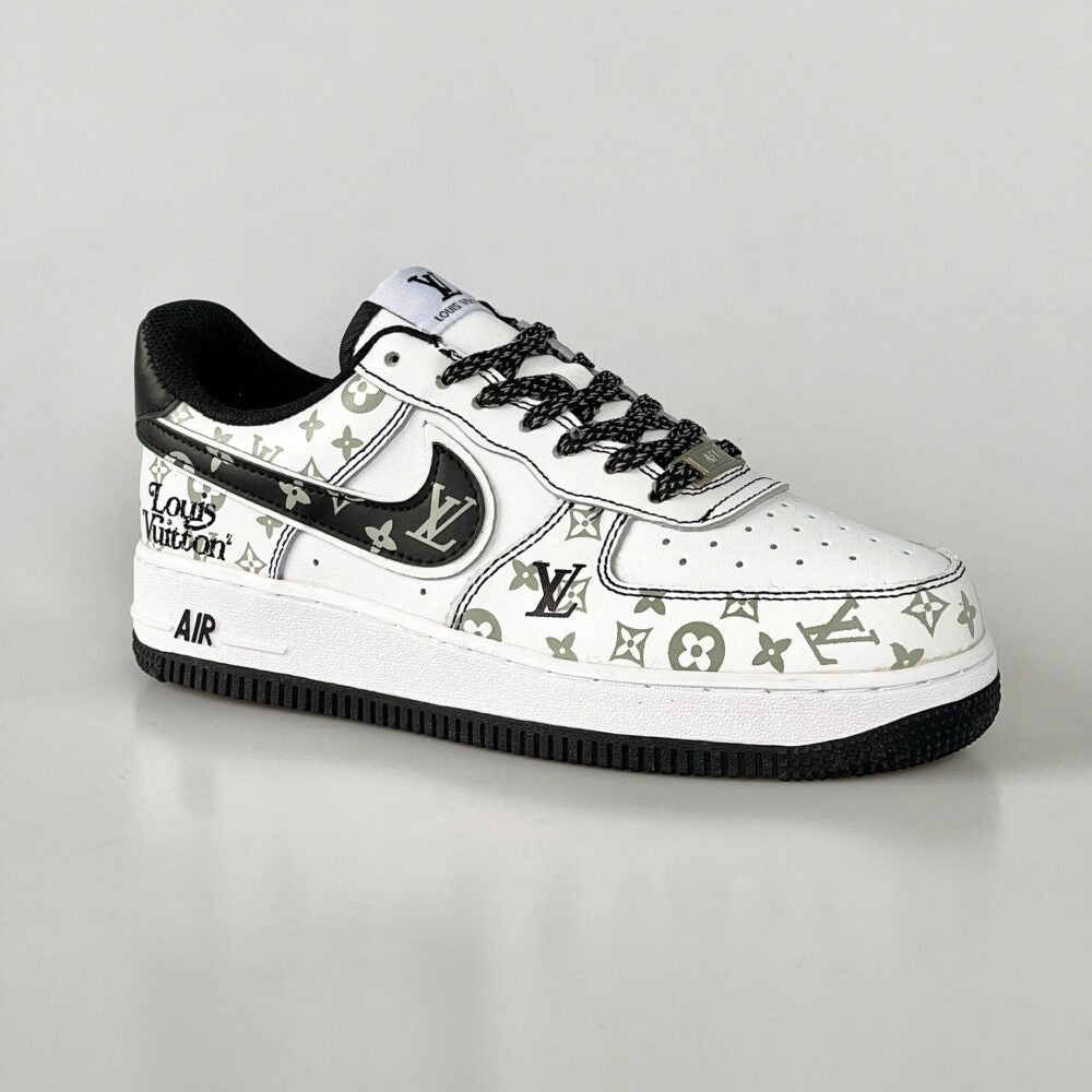 l_V x AF1 Monogram Black Edition (Custom)