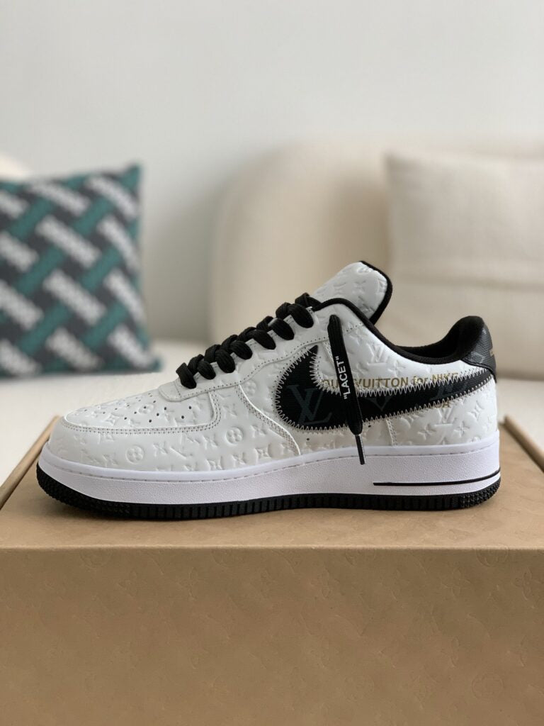 l_V x AF1 Low White Black