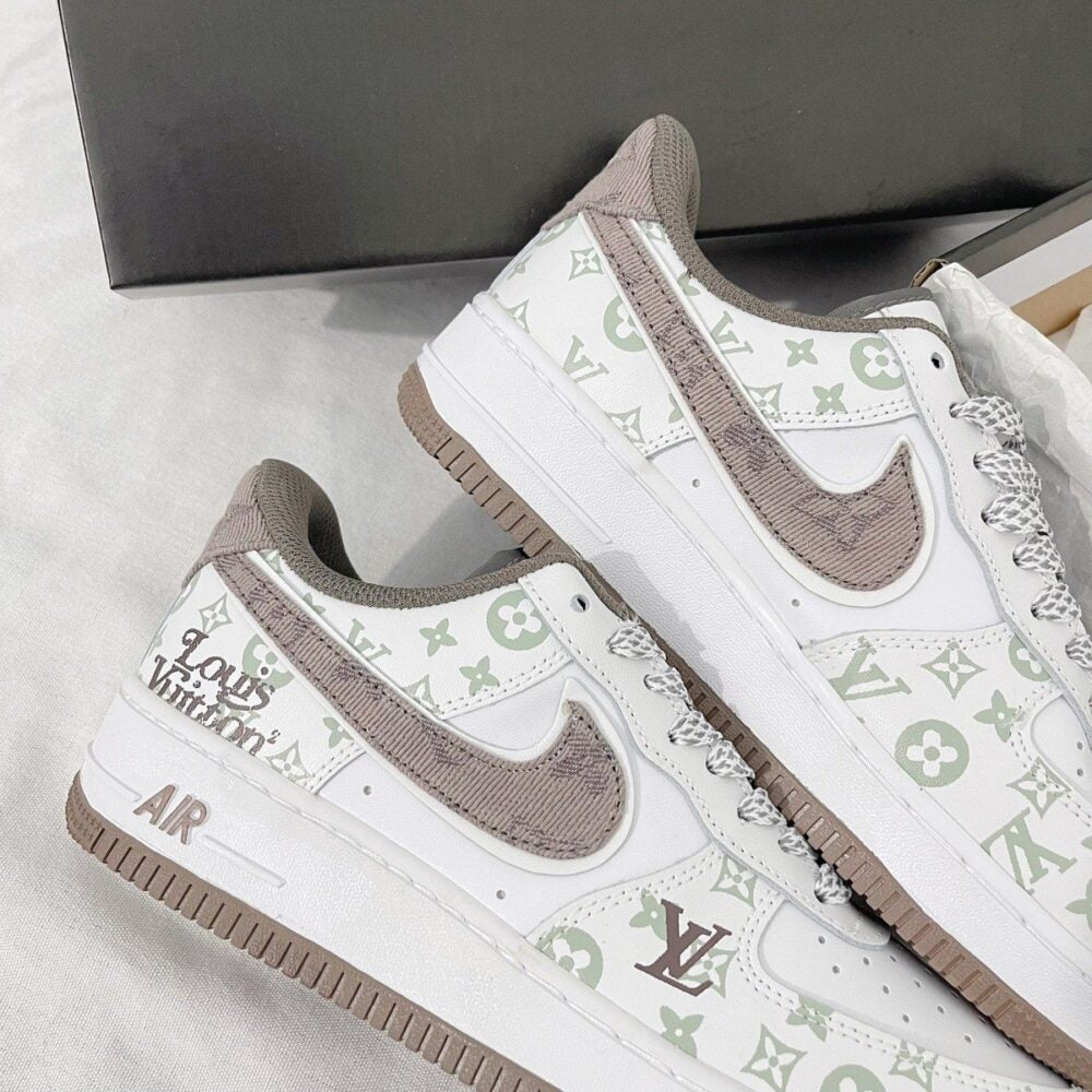 l_V x AF1 White Mocha Monogram (Custom)