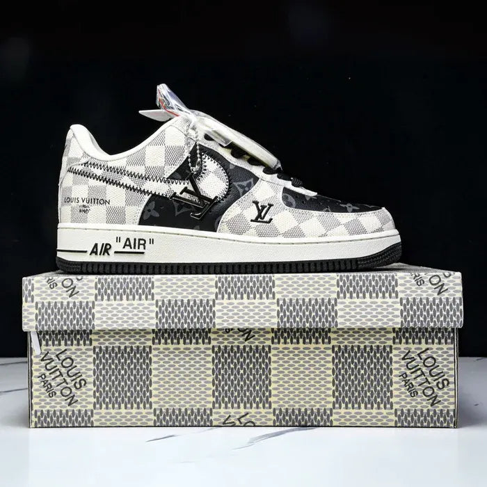 l_V x AF1 Royal Black
