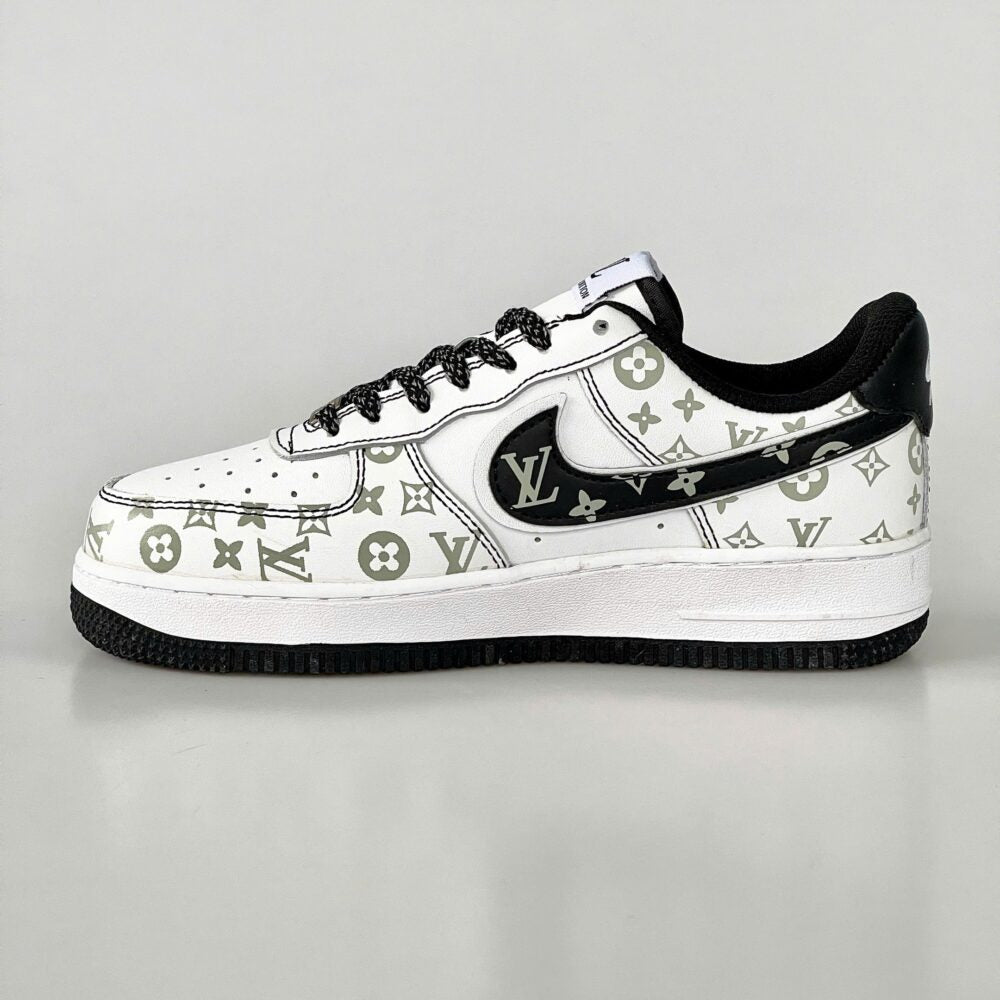 l_V x AF1 Monogram Black Edition (Custom)