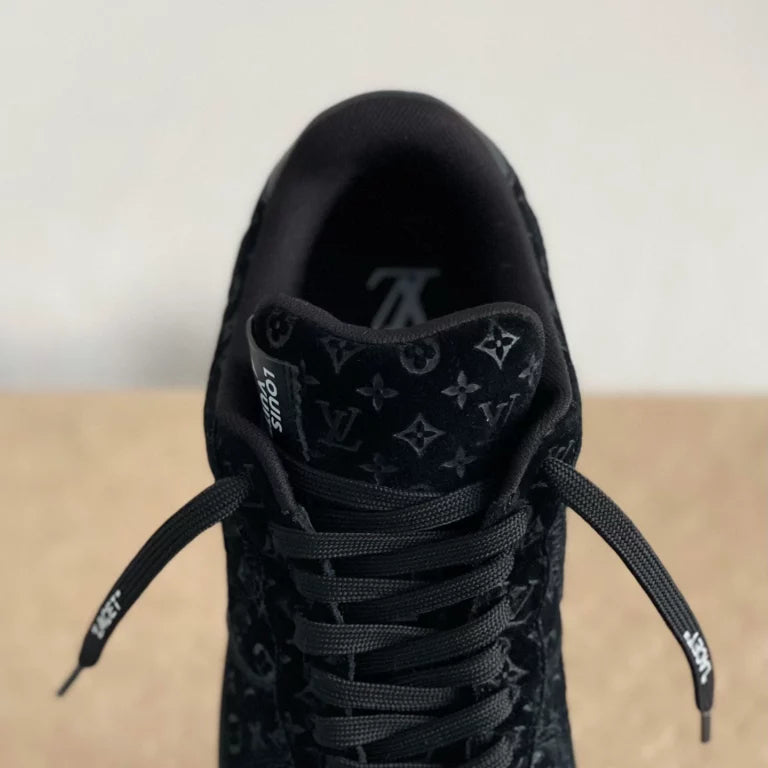 l_V x AF1 Low Triple Black
