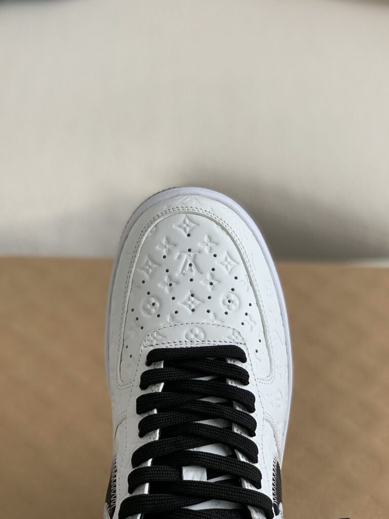 l_V x AF1 Low White Black