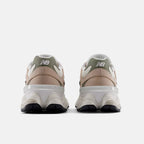 Baskets unisexes NB 9060 MINDFUL GREY avec DARK OLIVINE