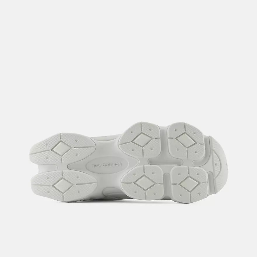 NB 9060 White